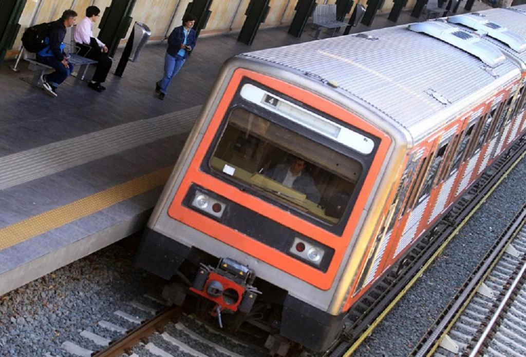 Σοκ στον καλλιτεχνικό κόσμο: Έλληνας τραγουδιστής ο άνδρας που αυτοκτόνησε στις ράγες του ΗΣΑΠ